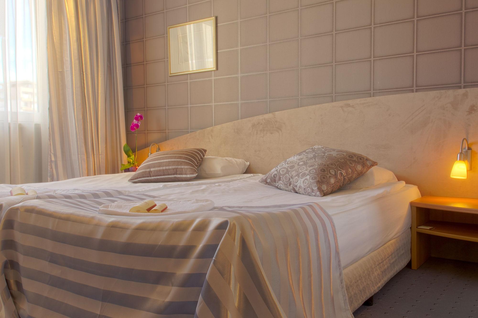 Triada Hotel Sofia Ngoại thất bức ảnh