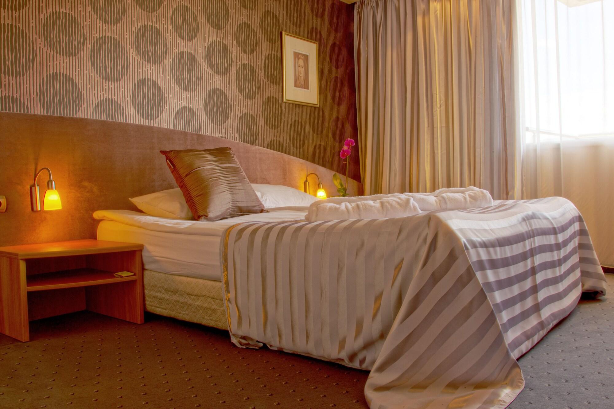 Triada Hotel Sofia Ngoại thất bức ảnh