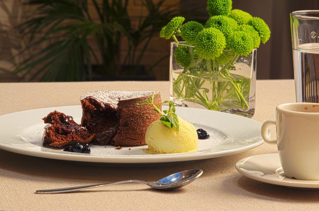 Triada Hotel Sofia Ngoại thất bức ảnh
