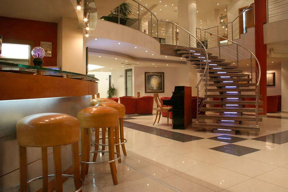 Triada Hotel Sofia Nhà hàng bức ảnh